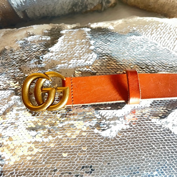 Gucci Leather Belt with Gold Buckle - Picture 9 of 11
